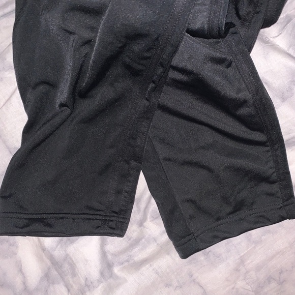 Men’s Medium Adidas Track pants - Picture 5 of 6